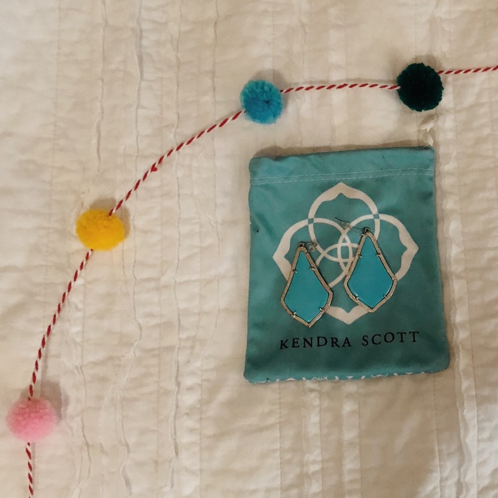 Kendra Scott Earrings!